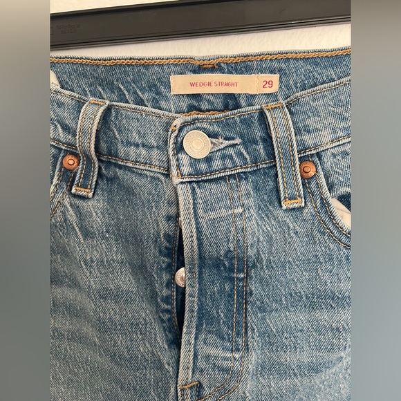 Levi’s Wedgie Straight Fit Womens Jeans 29 - Picture 7 of 14